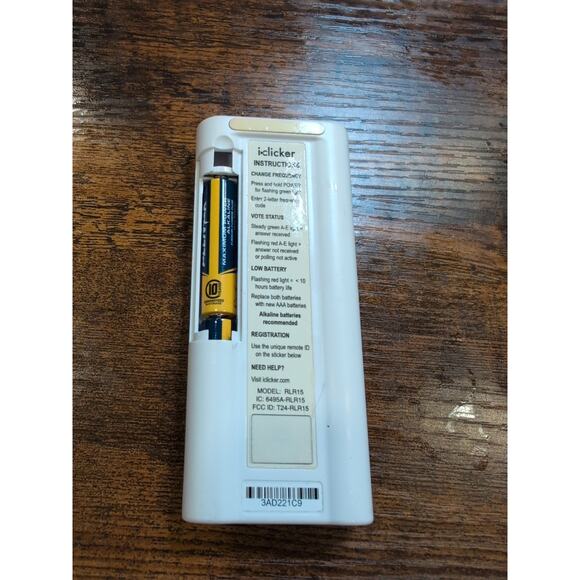 iClicker Plus + Student Remote - Picture 3 of 3